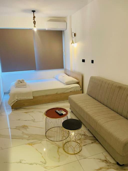 Luxury No4 Apartment In Ladadika Thessaloniki Exterior photo